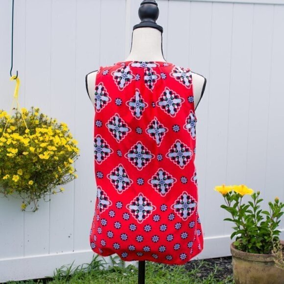 Crown & Ivy Sleeveless Tank - Petite Medium - LAST CHANCE SALE - Picture 3 of 4